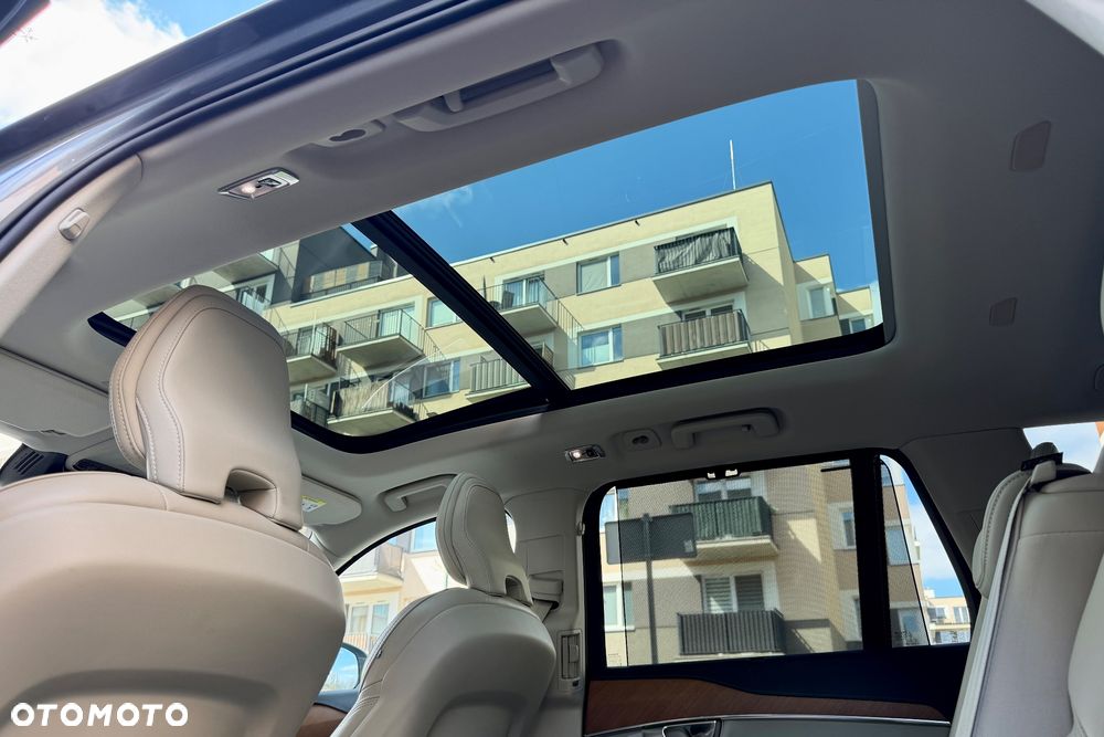 Volvo XC 90 B5 D AWD Inscription - 25