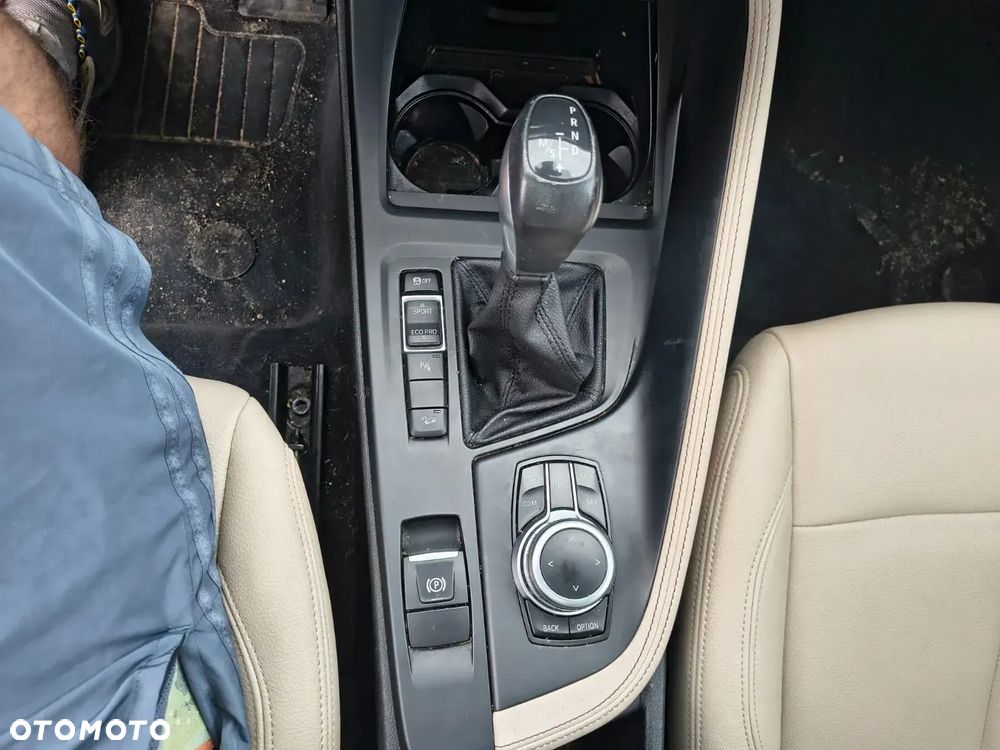 BMW X1 - 15
