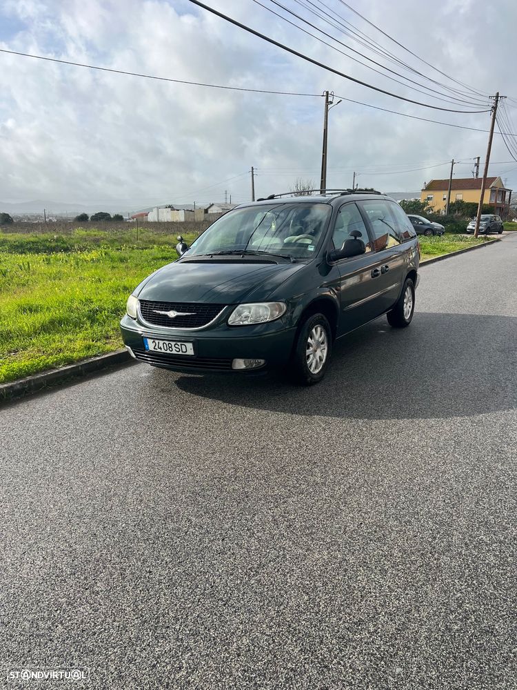 Chrysler Voyager 2.5 CRD LX - 1