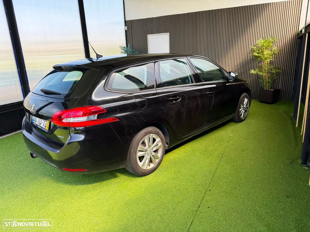 Peugeot 308 SW - 5