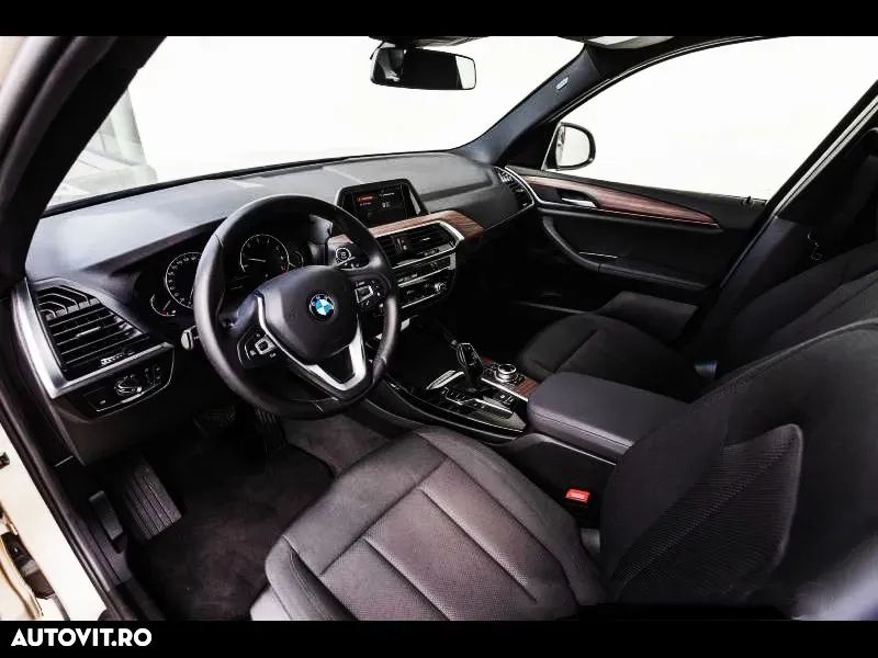 BMW X3 xDrive20i Aut. - 8