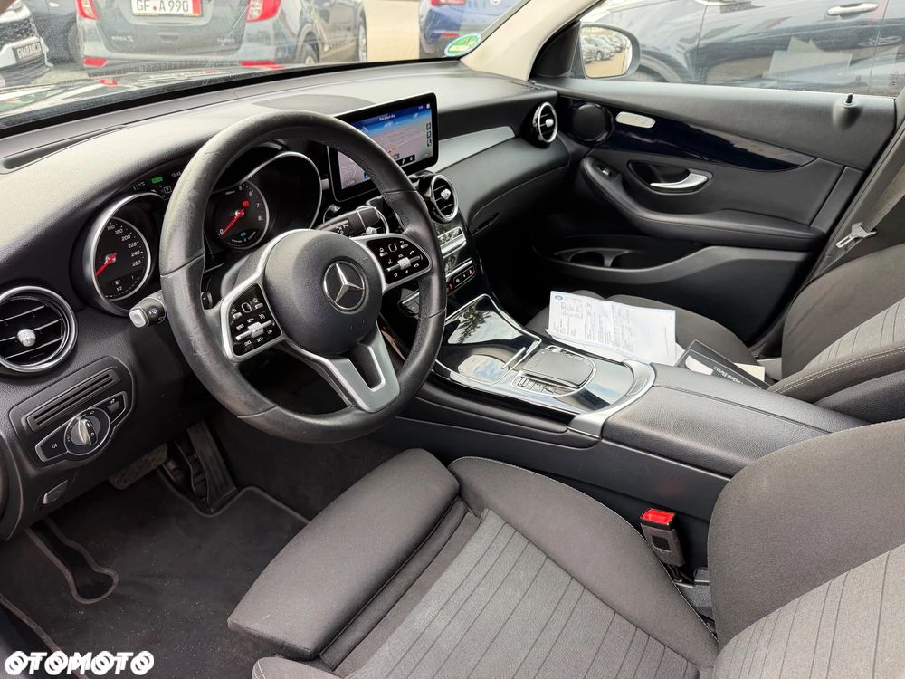 Mercedes-Benz GLC 300 e 4-Matic - 15