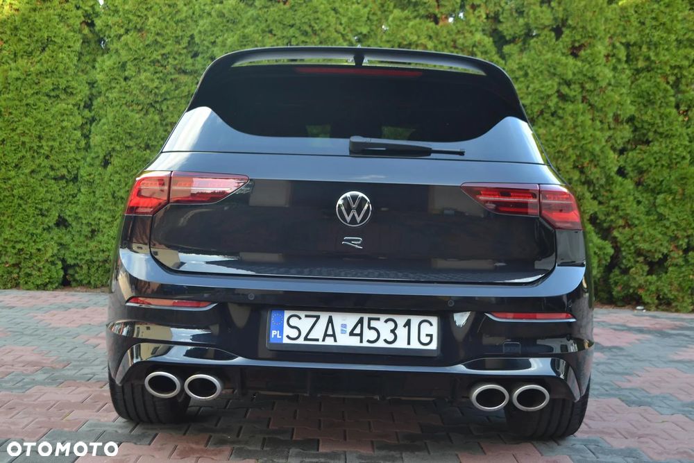 Volkswagen Golf VIII 2.0 TSI 4Motion R DSG - 17