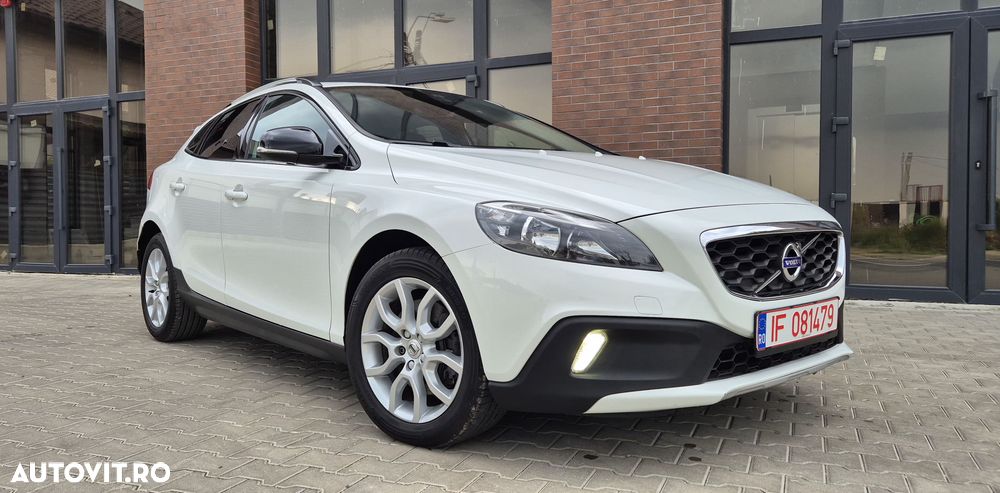Volvo V40 D3 - 15