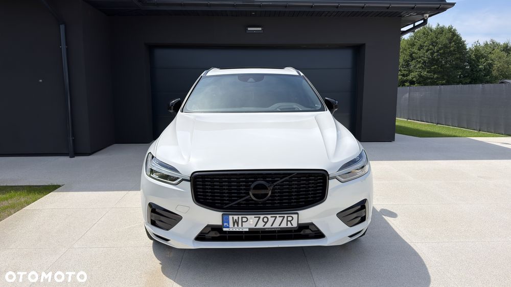 Volvo XC 60 D5 AWD Geartronic RDesign - 11