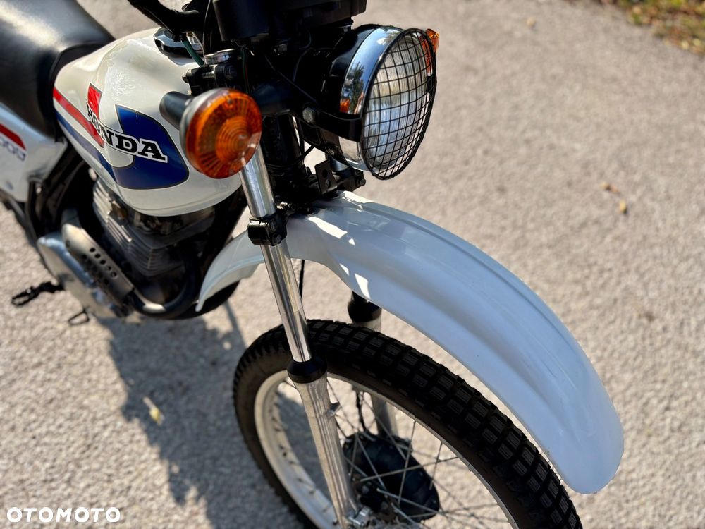 Honda XL - 4