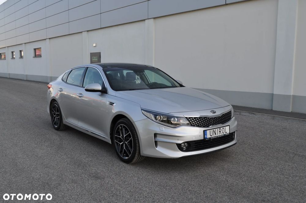 Kia Optima - 5