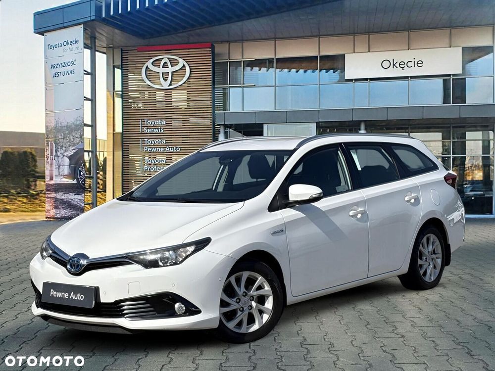 Toyota Auris Hybrid 135 Premium - 1