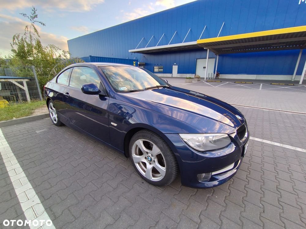BMW Seria 3 320i - 1