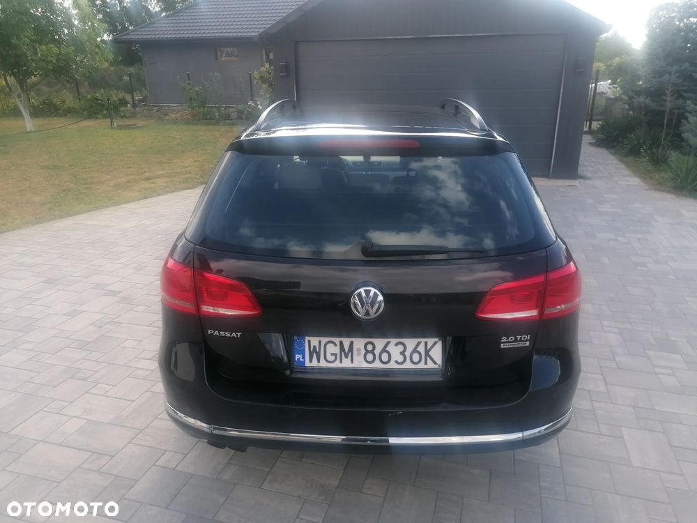 Volkswagen Passat 2.0 TDI Comfortline - 4