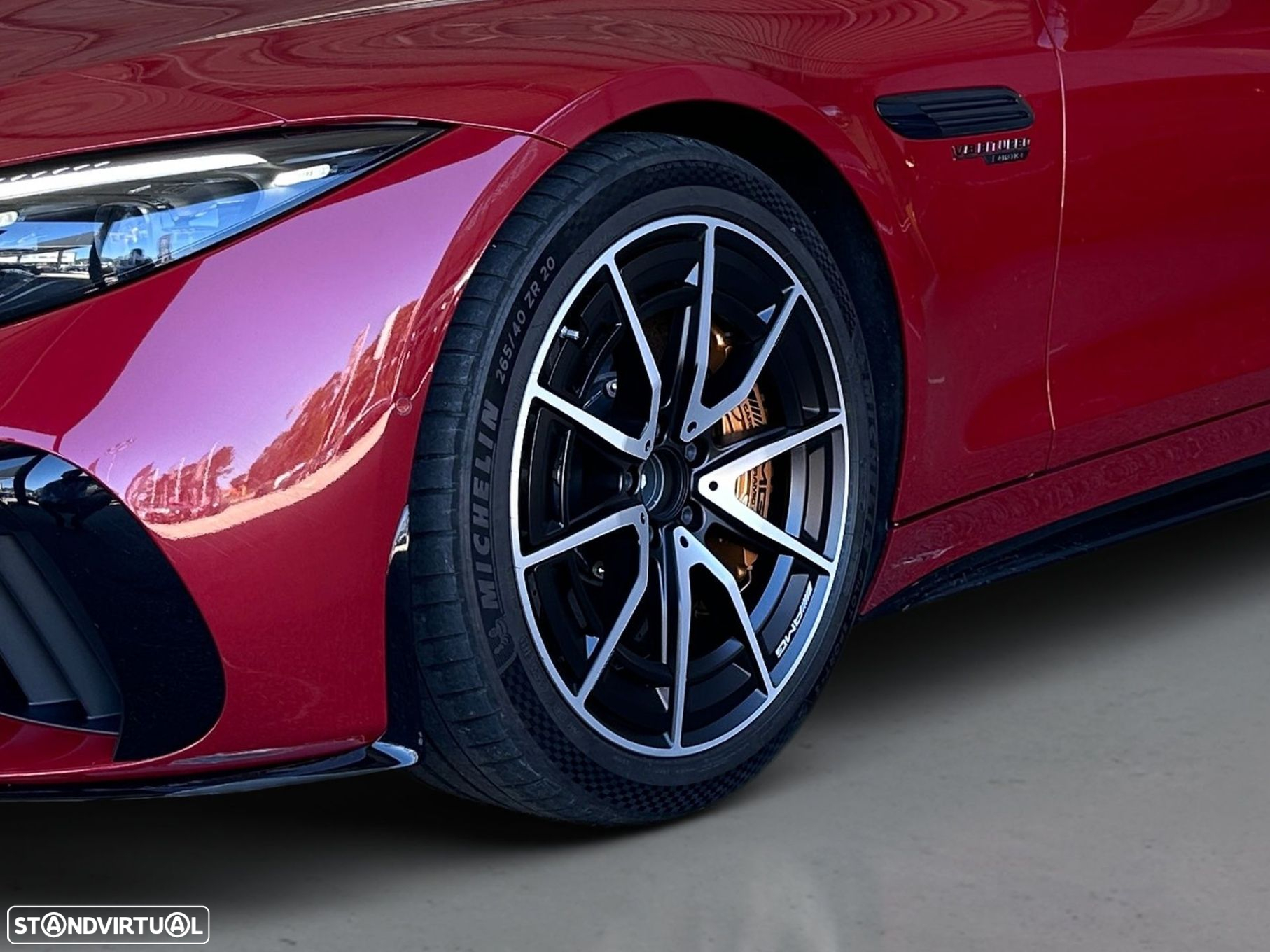 Mercedes-Benz SL 63 AMG 4Matic+ - 14