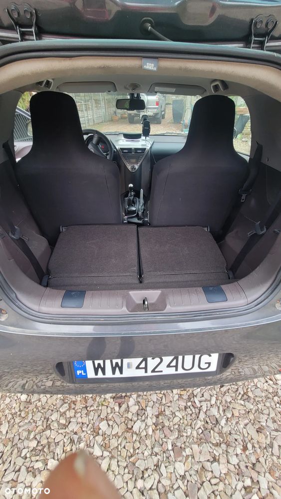 Toyota iQ 1.33 Plus - 10