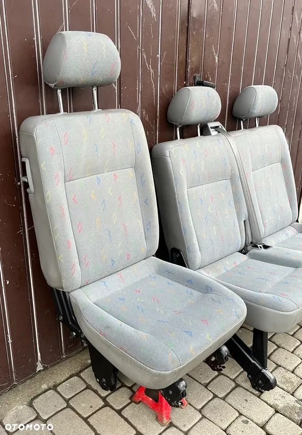 FOTEL KOZIOŁEK POJEDYNCZY JEDYNKA DRUGI RZĄD ŚRODKOWY TYŁ TYLNY INCA INKA VW T5 LIFT T6 CARAVELLE TRANSPORTER EU - 2