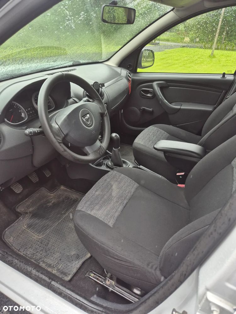 Dacia Duster 1.6 Ambiance - 10