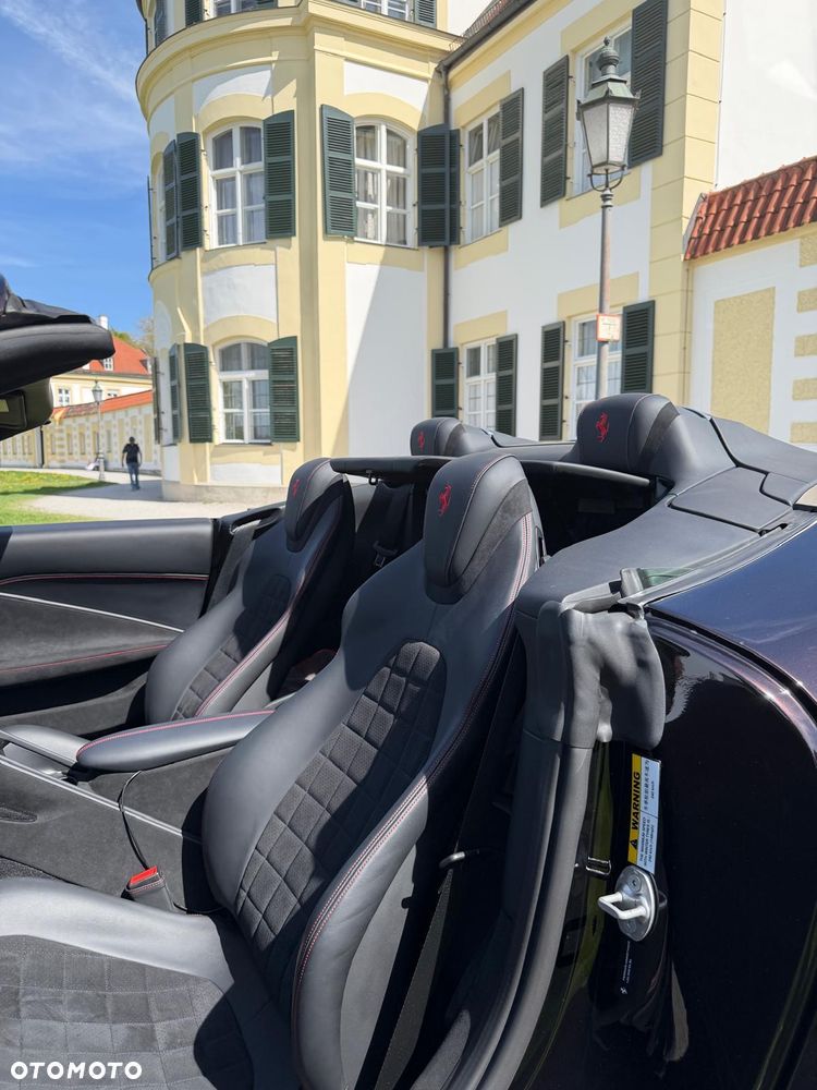 Ferrari Roma Spider - 9