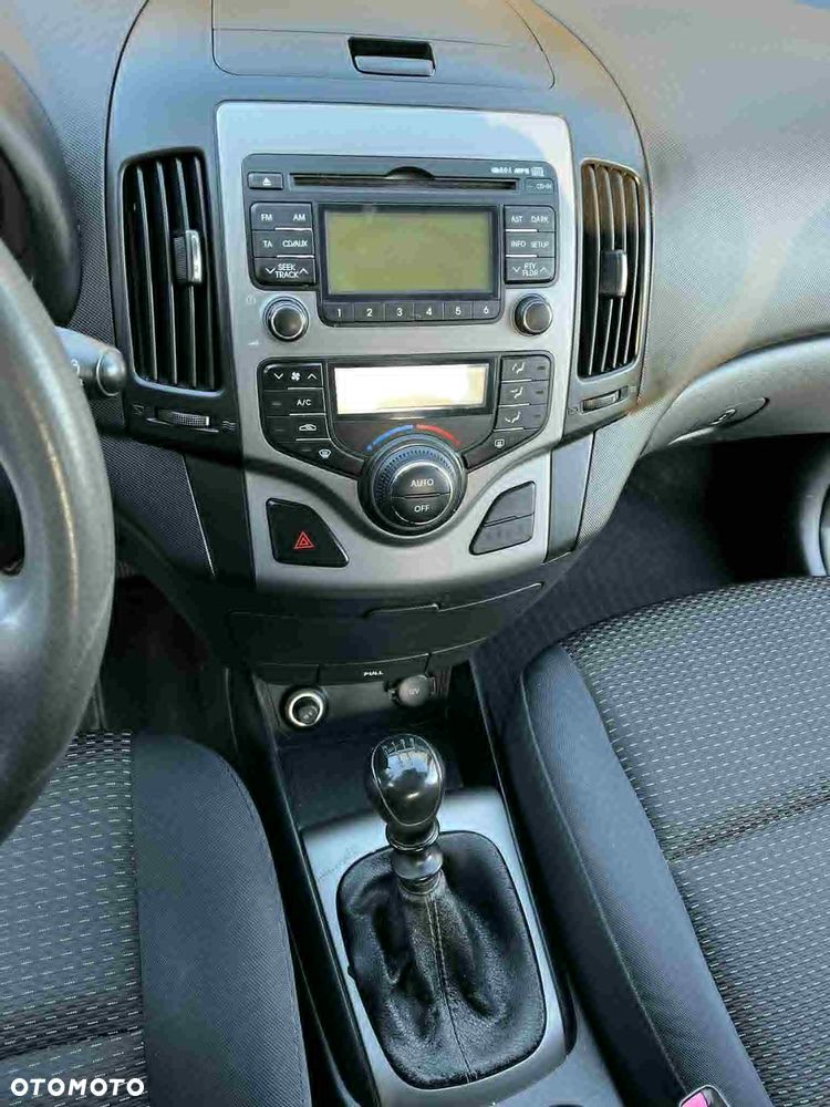Hyundai i30 1.4 Comfort - 8