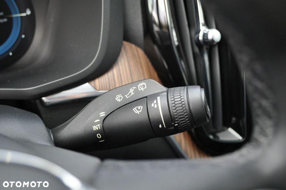 Volvo XC 60 T8 Plug-In Hybrid AWD Polestar Engineered - 26