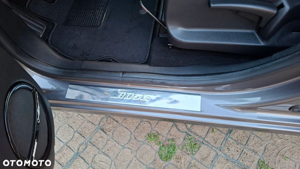 Renault Scenic 1.4 16V TCE Bose Edition - 15