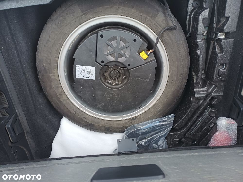 Volkswagen Passat 2.0 TDI BMT Highline - 20