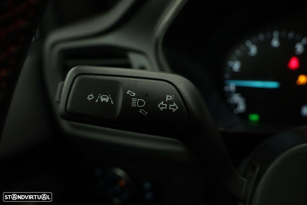 Ford Focus 1.0 EcoBoost MHEV ST-Line - 16