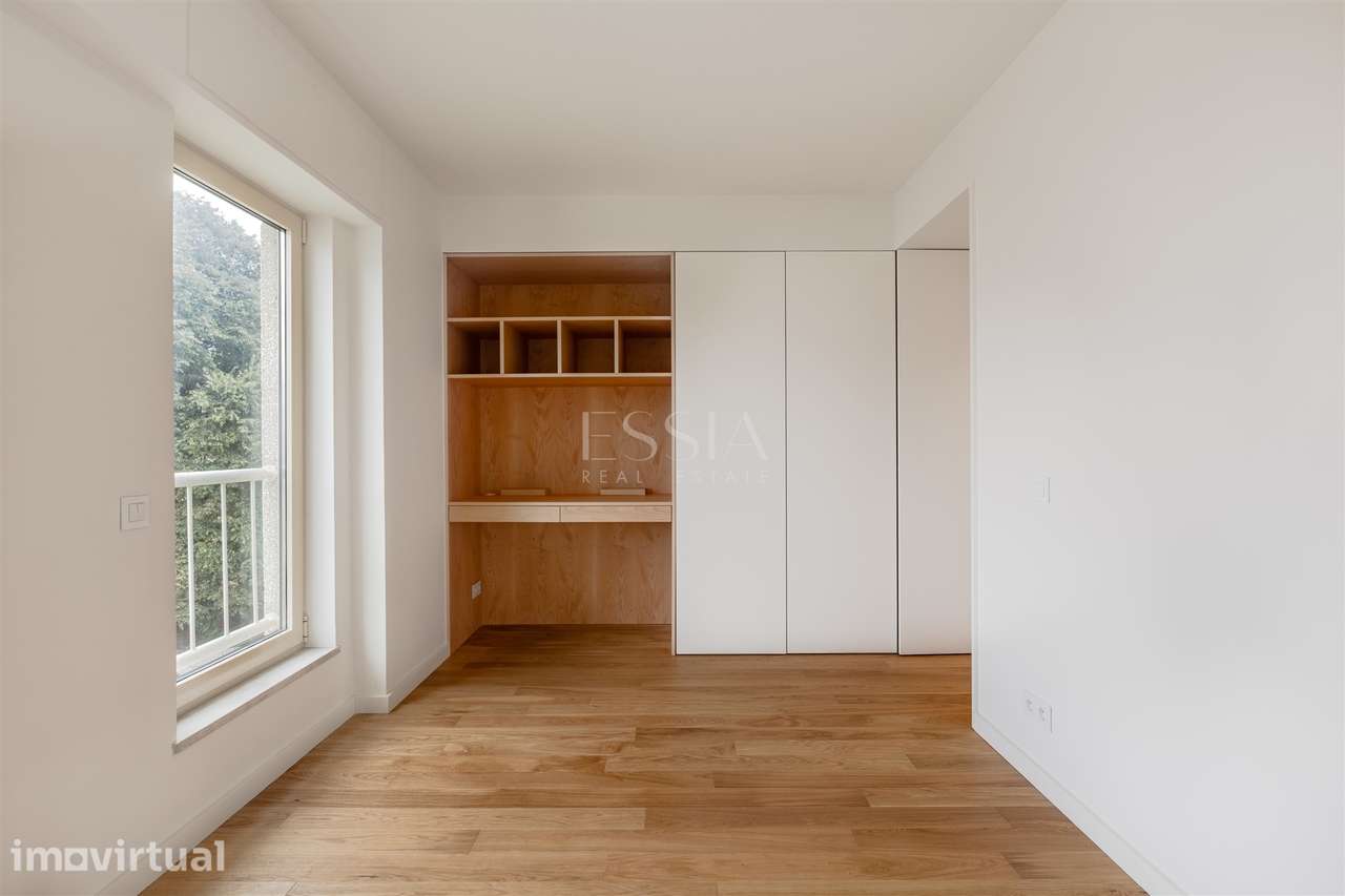 Apartamento T3 Remodelado em Condomínio Fechado no Campo Alegre, Porto - Grande imagem: 3/45
