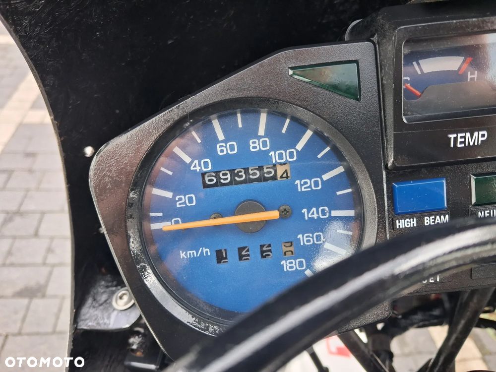Yamaha XTZ - 11