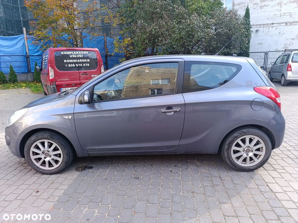 Hyundai i20 - 3