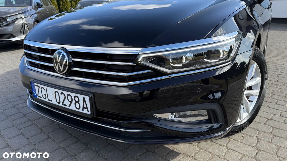 Volkswagen Passat 2.0 TDI SCR DSG Business - 5