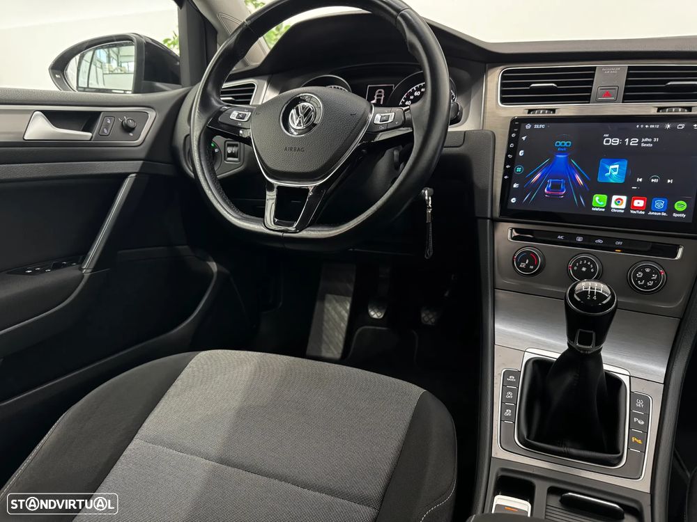 VW Golf Variant 1.6 TDi Confortline - 18