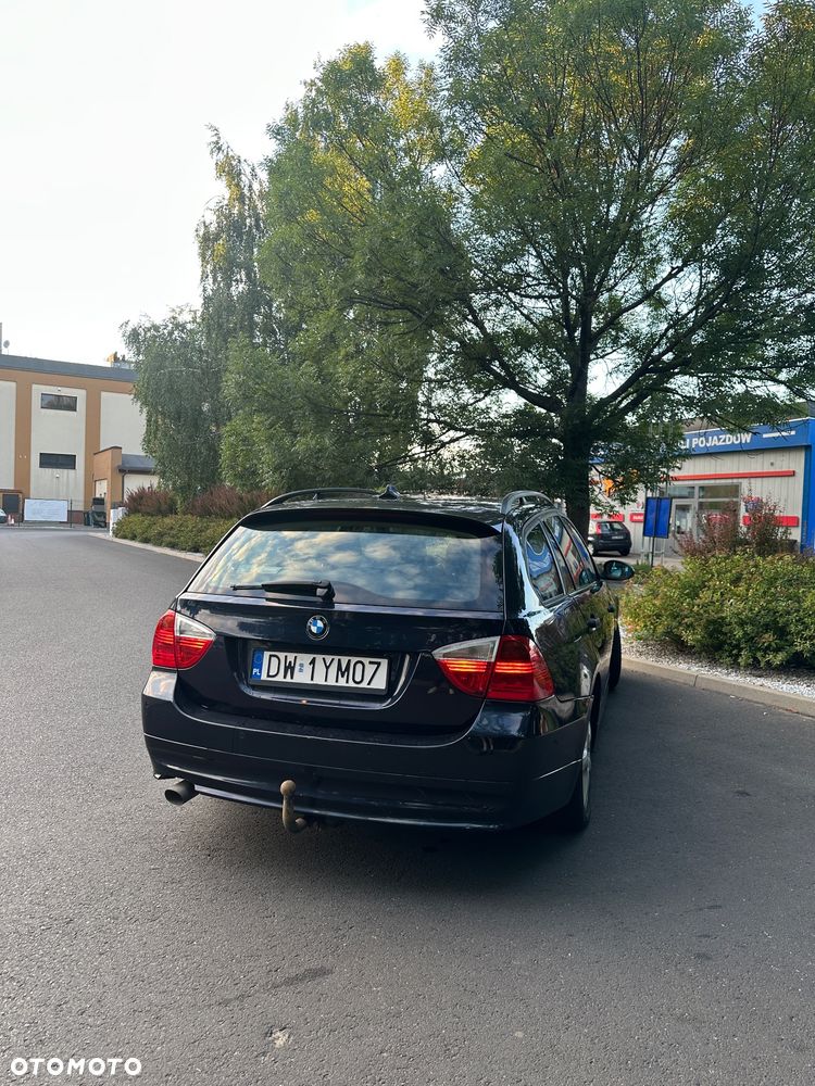 BMW Seria 3 320d - 19