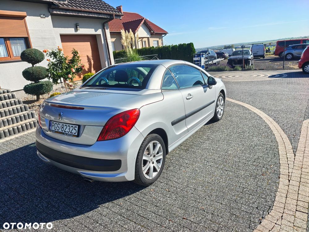 Peugeot 207 - 4
