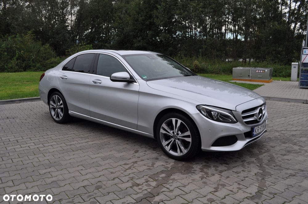 Mercedes-Benz Klasa C 200 9G-TRONIC Exclusive - 5