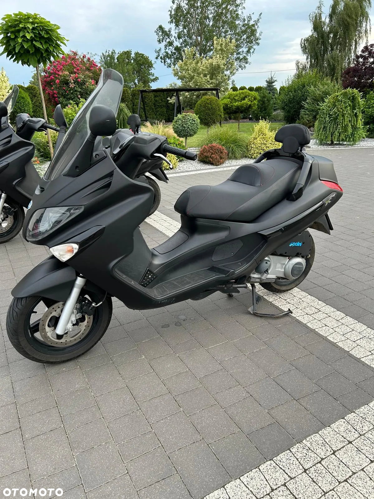 Piaggio Xevo - 9