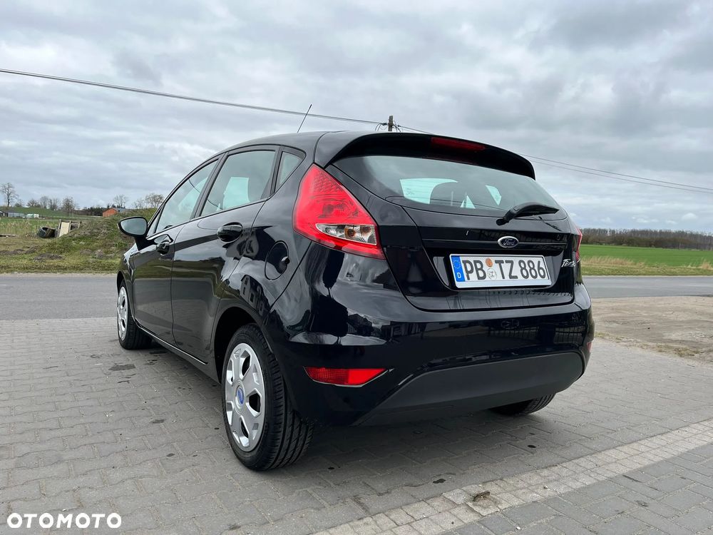 Ford Fiesta 1.25 Ambiente - 3