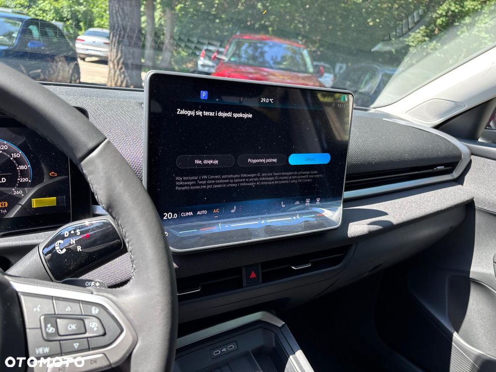 Volkswagen T-Roc 1.5 eTSI Life DSG - 22