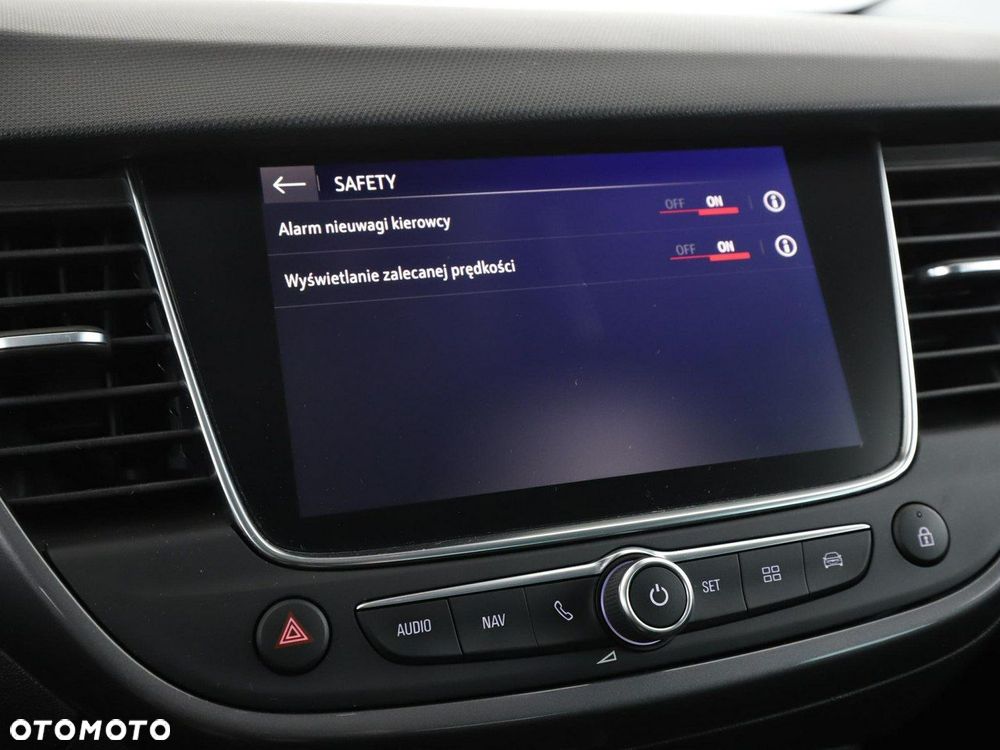 Opel Crossland X 1.6 Start/Stop Innovation - 24