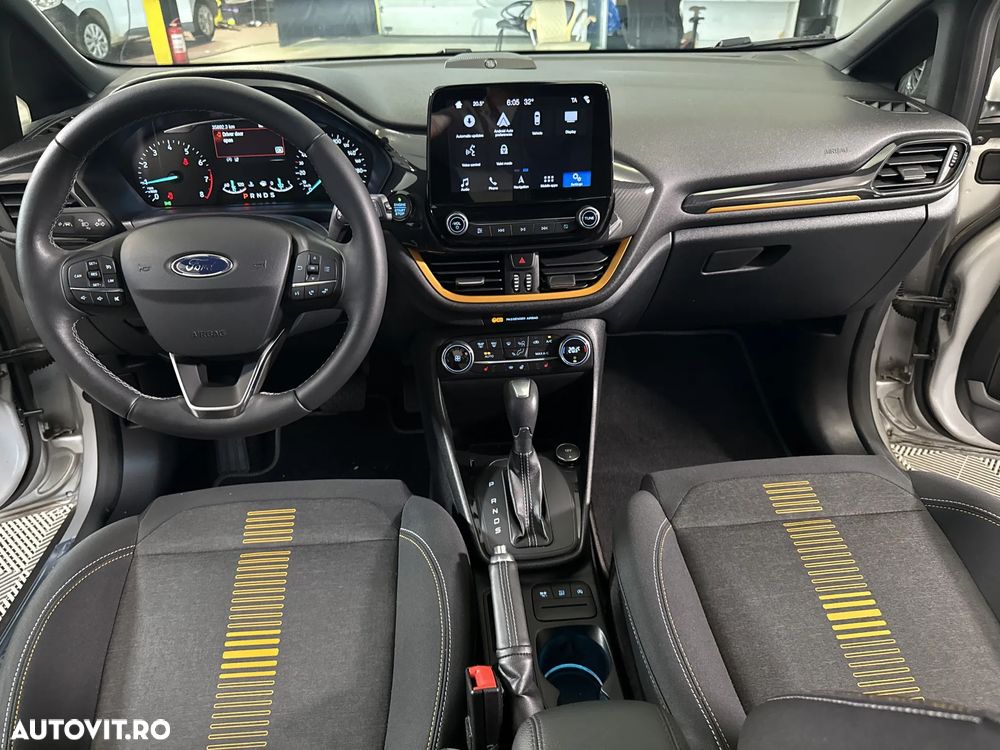 Ford Fiesta - 10