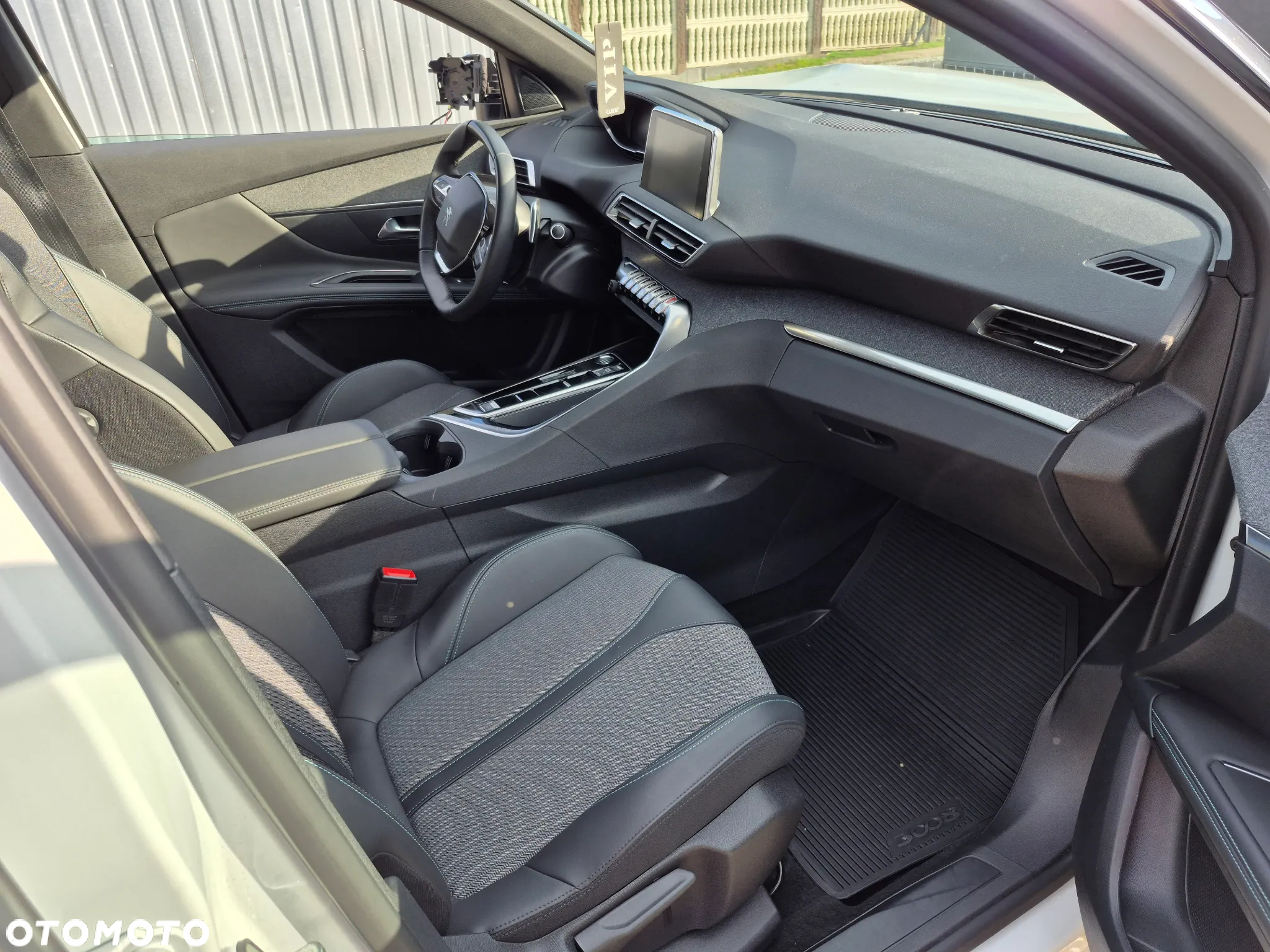 Peugeot 3008 1.5 BlueHDi Allure Pack S&S EAT8 - 7