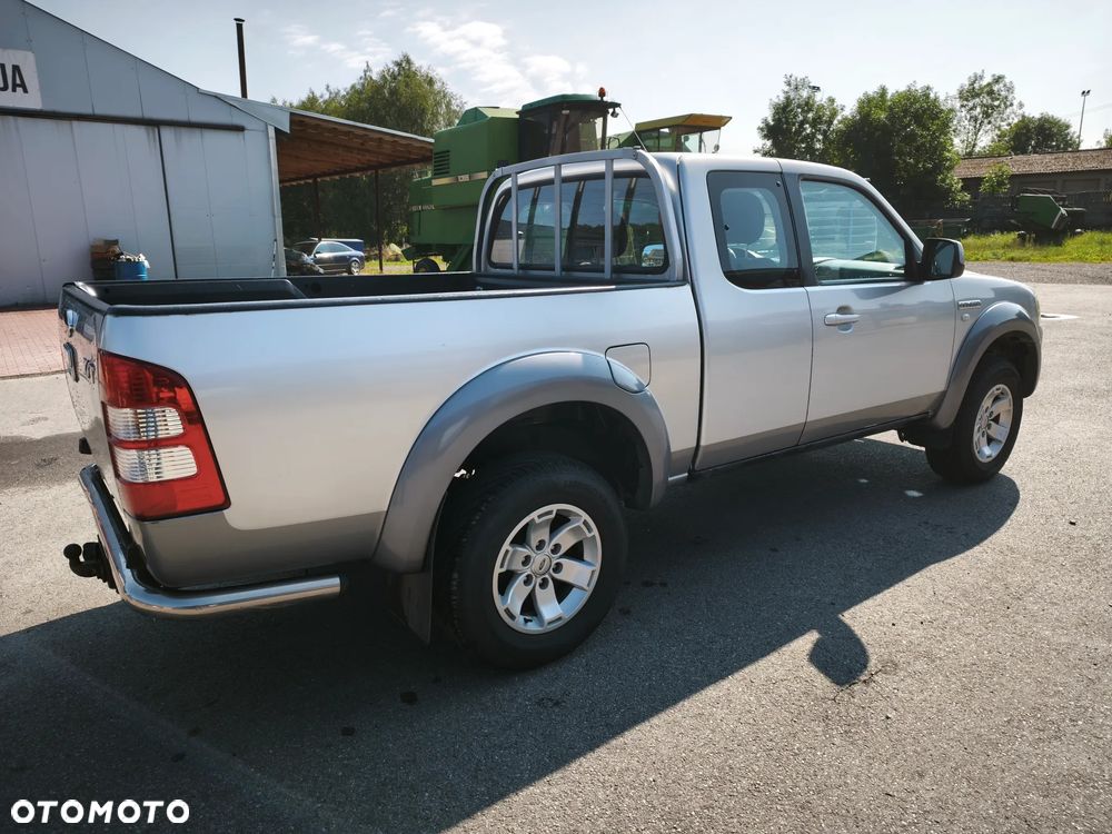 Ford Ranger 2.5 TDCi DC XLT - 5