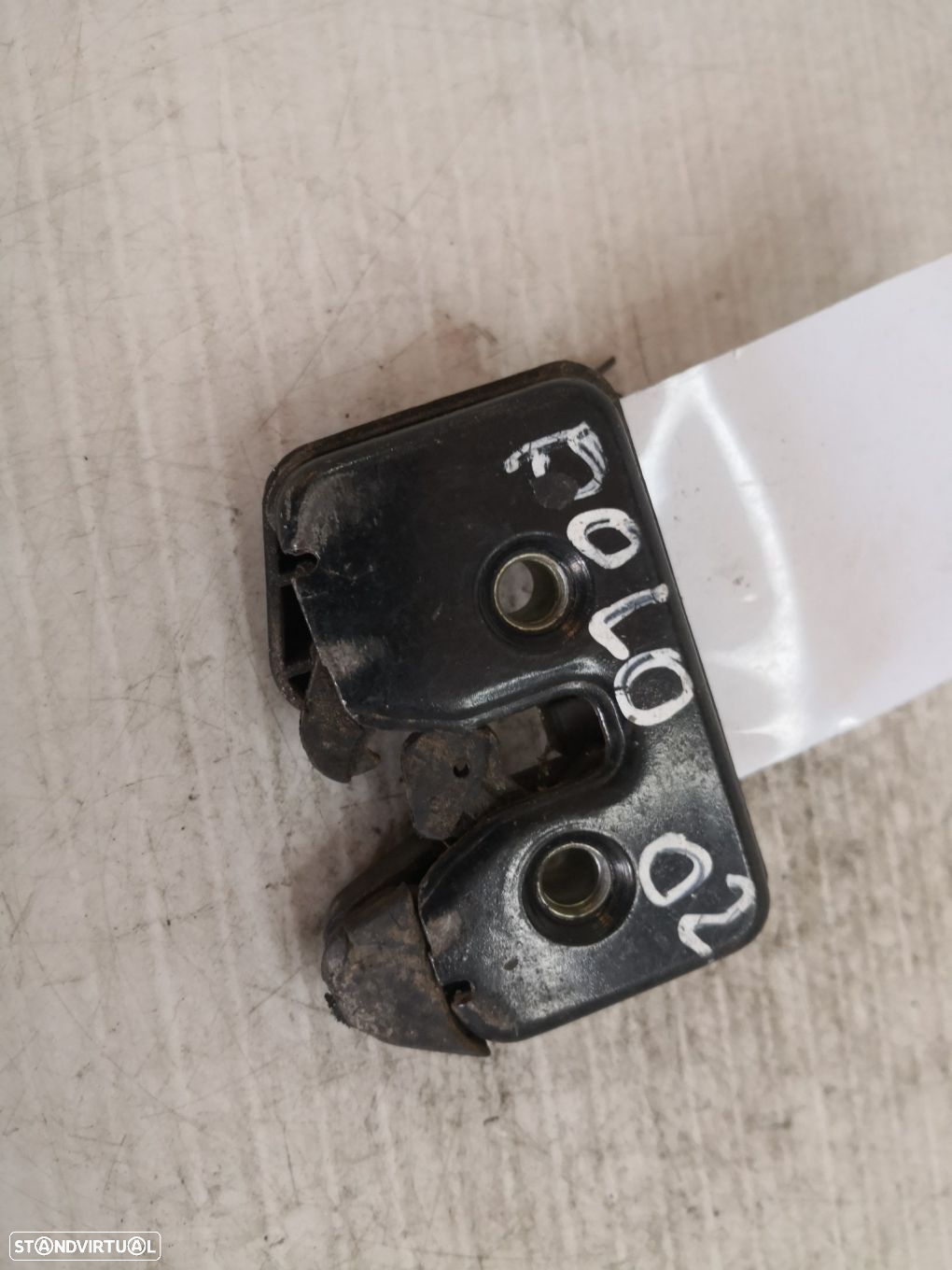 Fecho Da Mala Volkswagen Polo (6N2) - 2