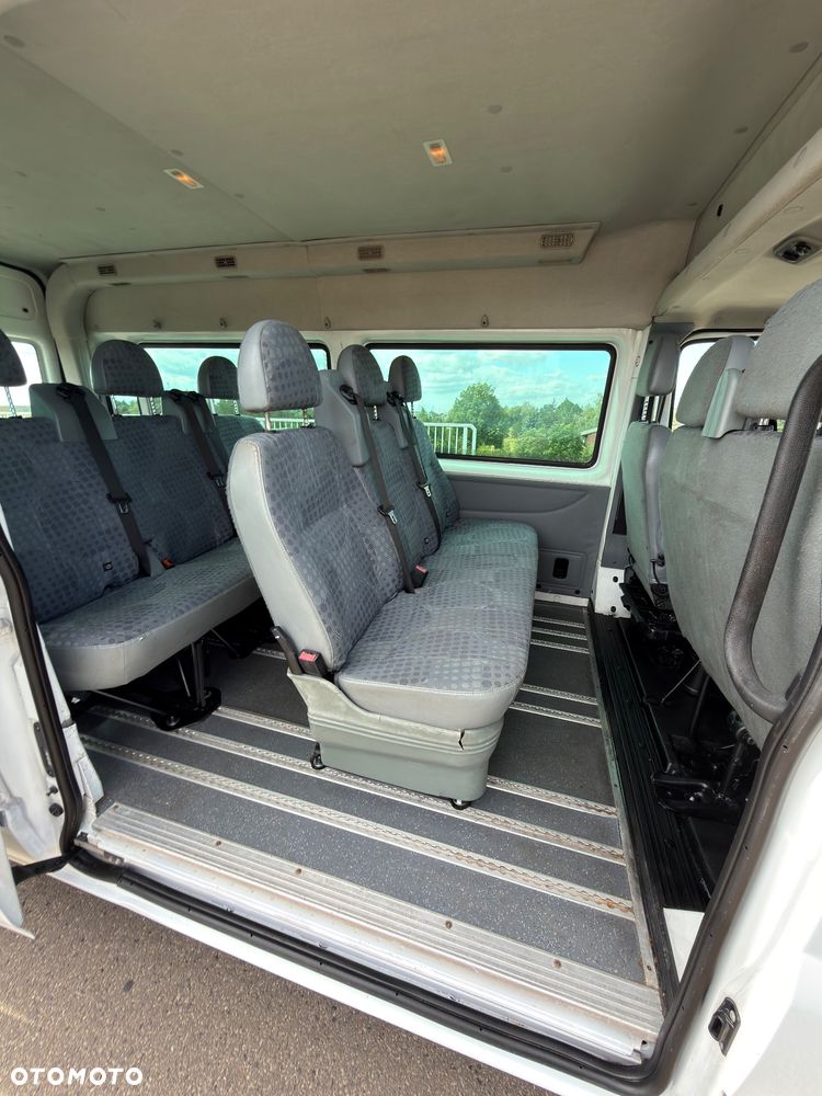 Ford Transit - 6