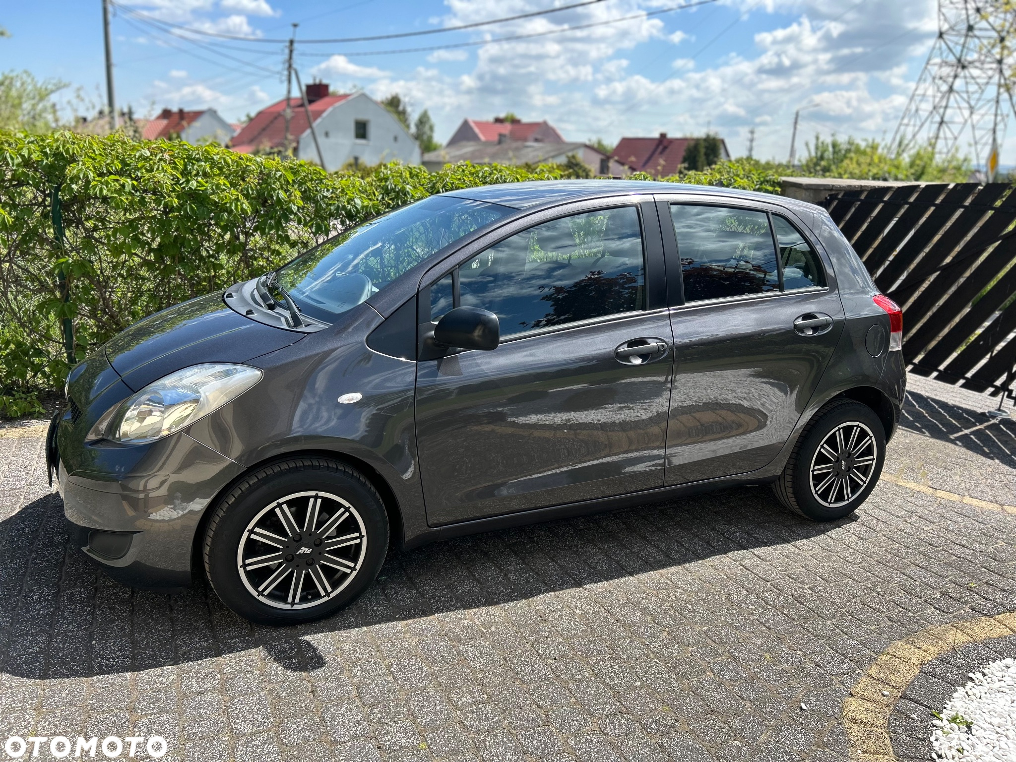 Toyota Yaris 1.33 Luna - 9
