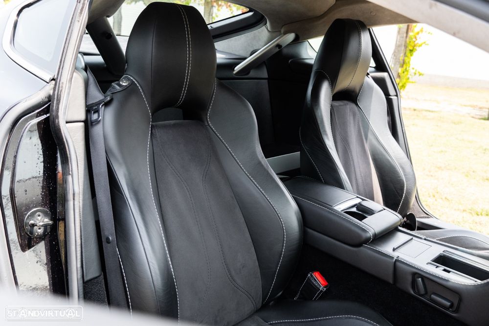 Aston Martin Vantage Coupe V8 Sportshift - 26