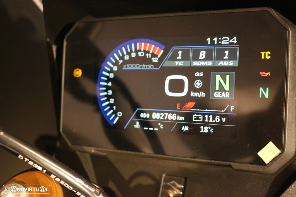 Suzuki DL 800 DE V-STROM - 10