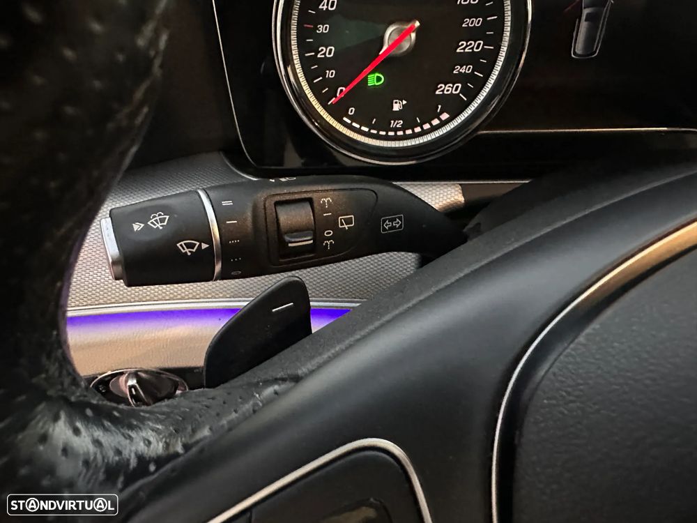 Mercedes-Benz E 220 d 9G-TRONIC Avantgarde - 27