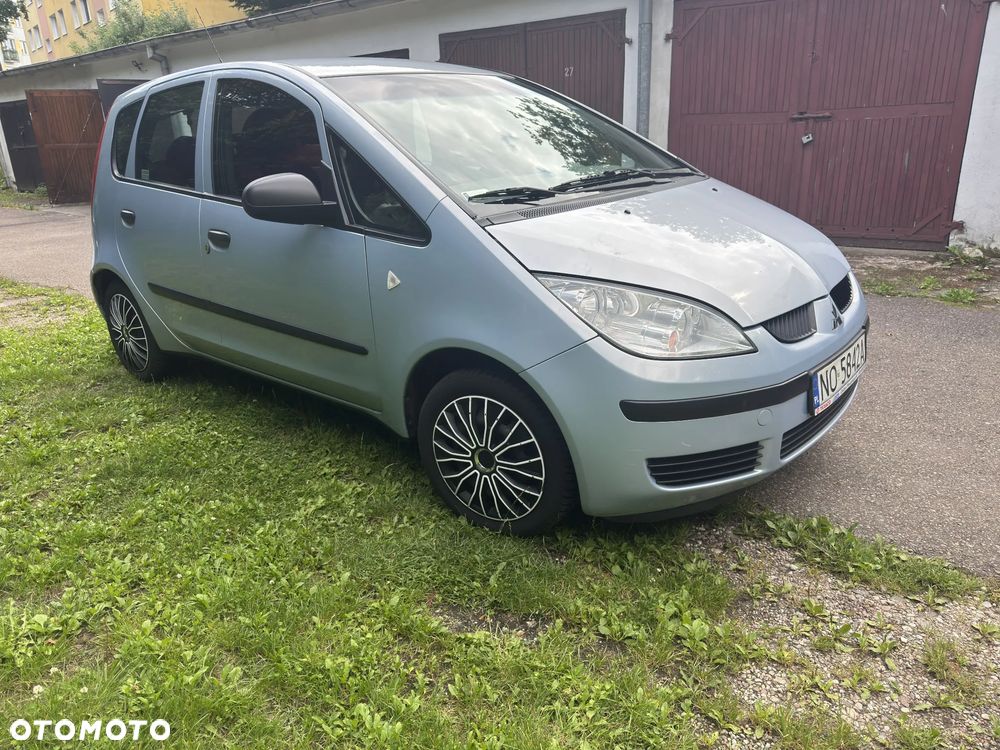 Mitsubishi Colt 1.1 Inform - 1