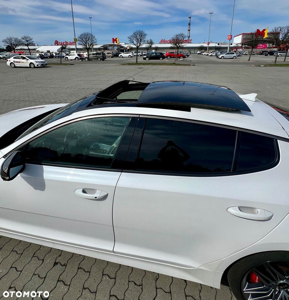 Kia Stinger 3.3 T-GDI V6 GT Prestige Line AWD - 14