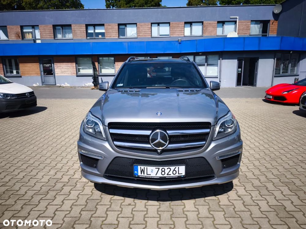Mercedes-Benz GL 63 AMG - 2