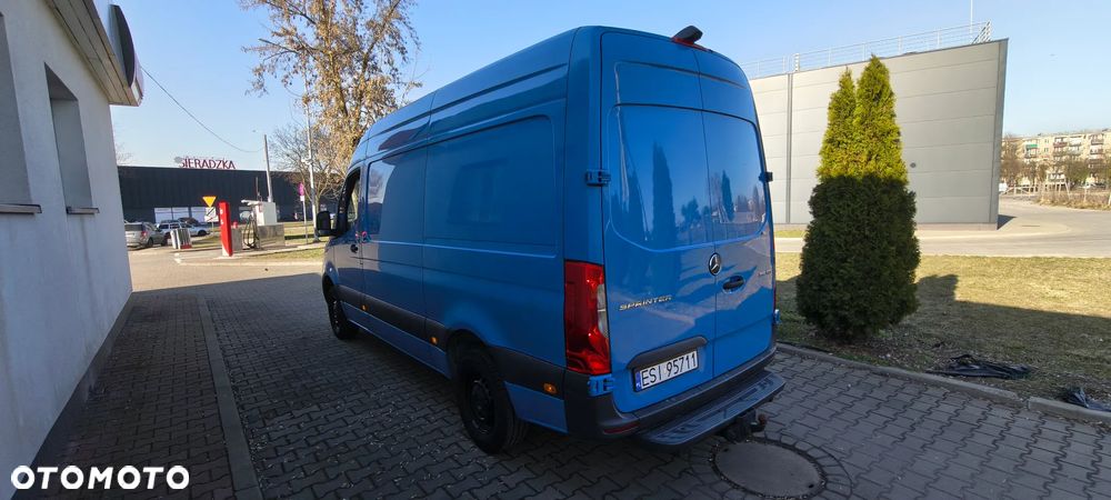 Mercedes-Benz Sprinter - 3