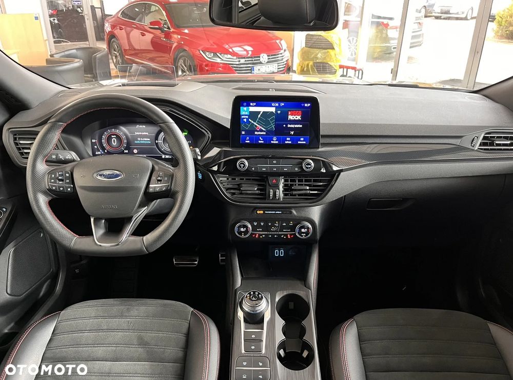 Ford Kuga 2.5P PHEV FWD ST-Line X - 9